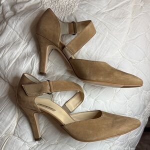 Paul Green Women's Tan Suede Heels